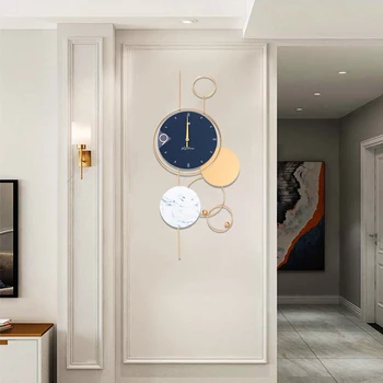 Модерни съвременни гъвкави стенни часовници от геометрични злато, безшумни, не тикающие, безшумни, синьото злато за спални, коридор, кафене