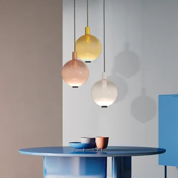Окачен лампа от скандинавския витражного стъкло, модерен лампа-Луксозно дизайнерско творческа украса на стая, нощно шкафче за спалня, лампа с една глава